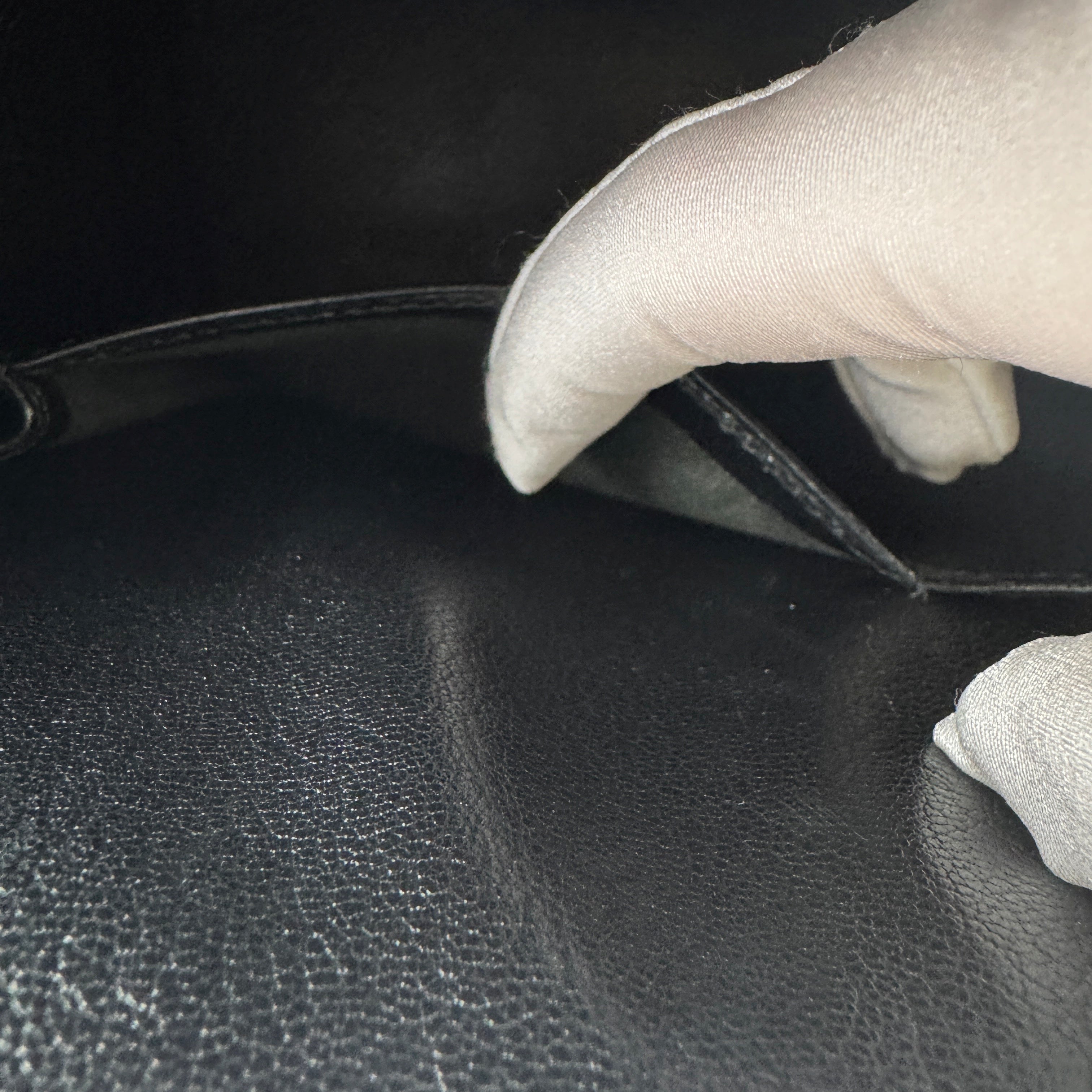 [Pre-owned Hermes Kelly 28 K28 Black Ardennes Stamp Square C handbag