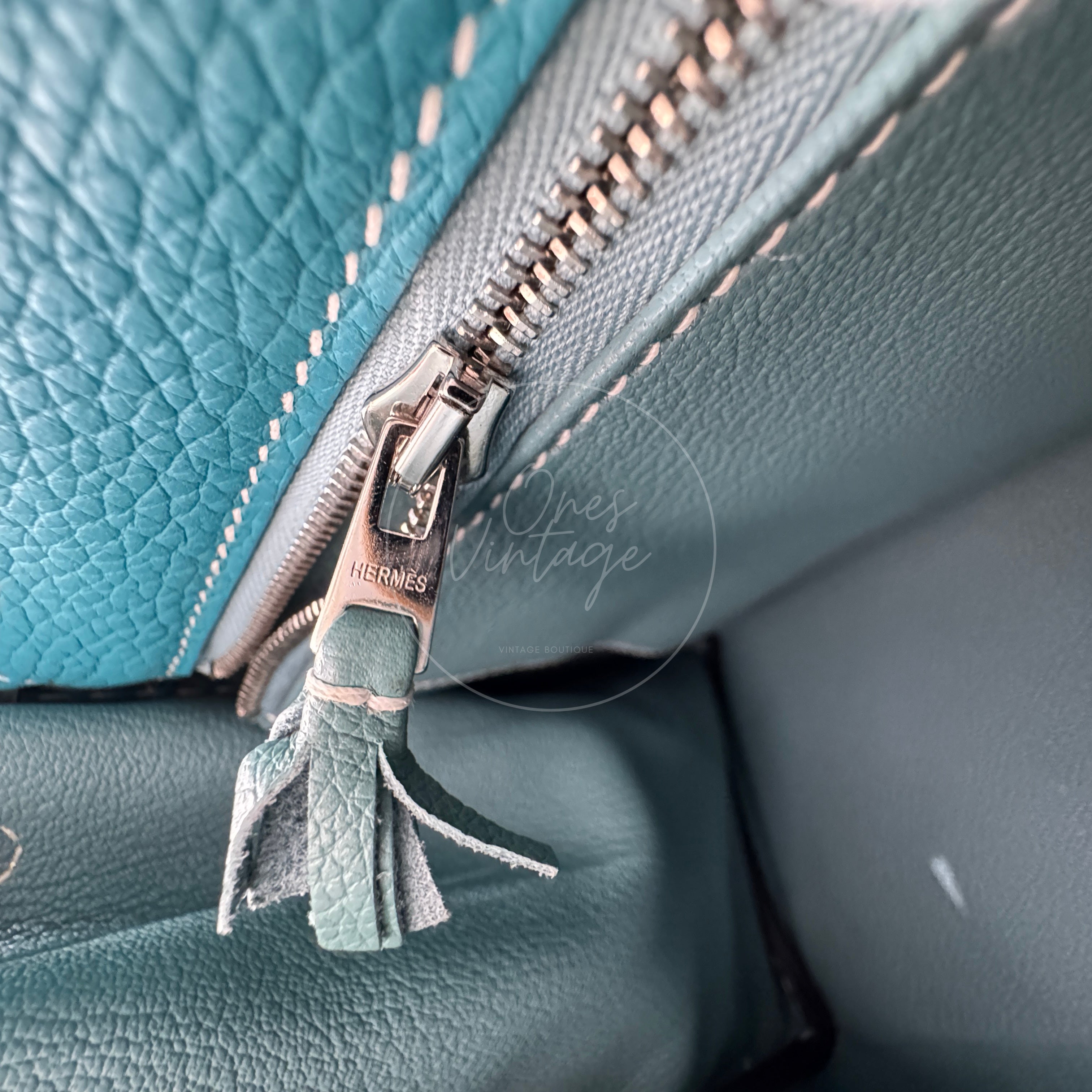 [Pre-owned] Hermes Kelly Ghillies 32 Turquoise Doblis Suede Clemence Evercolor Tricolour PHW Bag