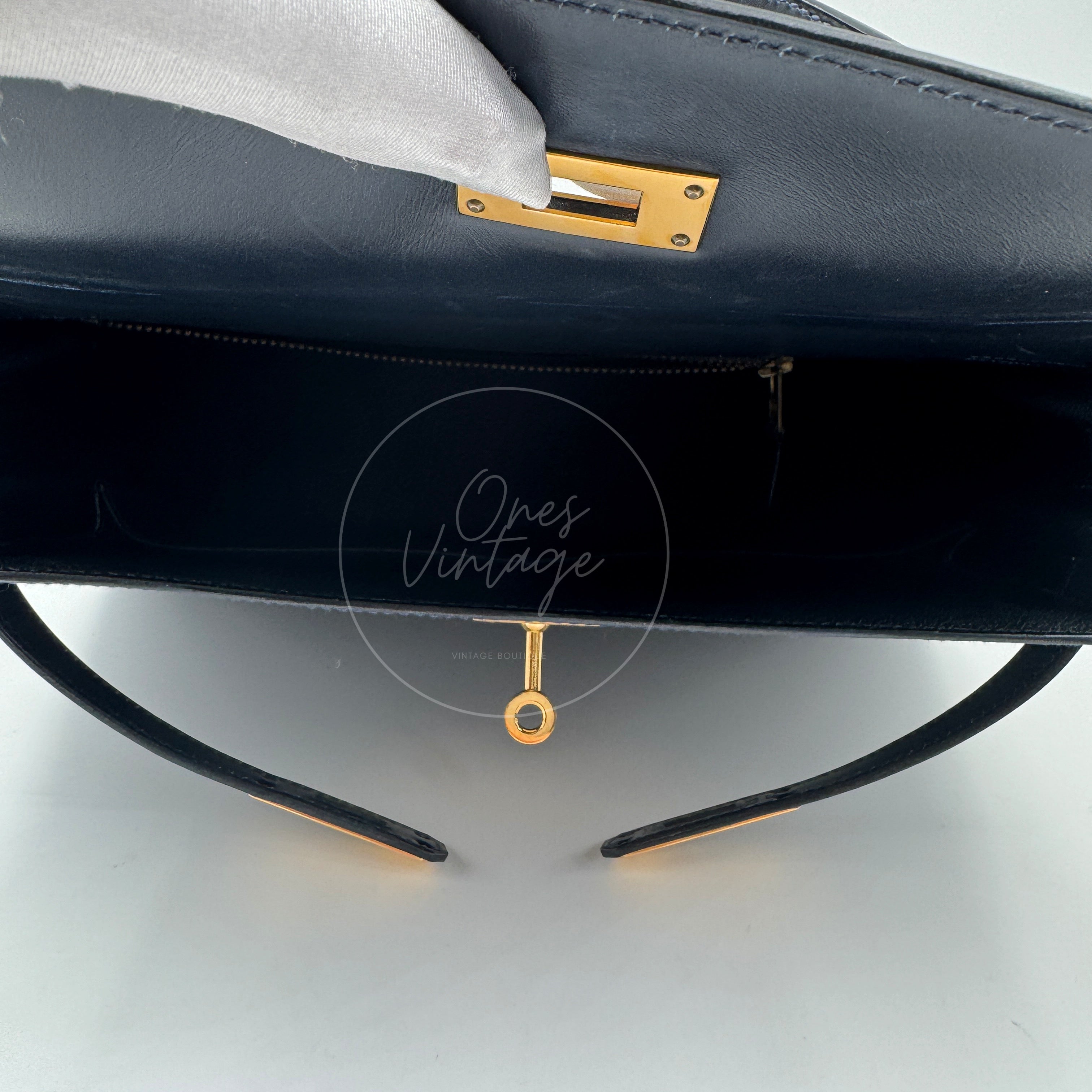[Pre-owned] Hermes Kelly 32 K32 Stamp Circle W Navy GHW