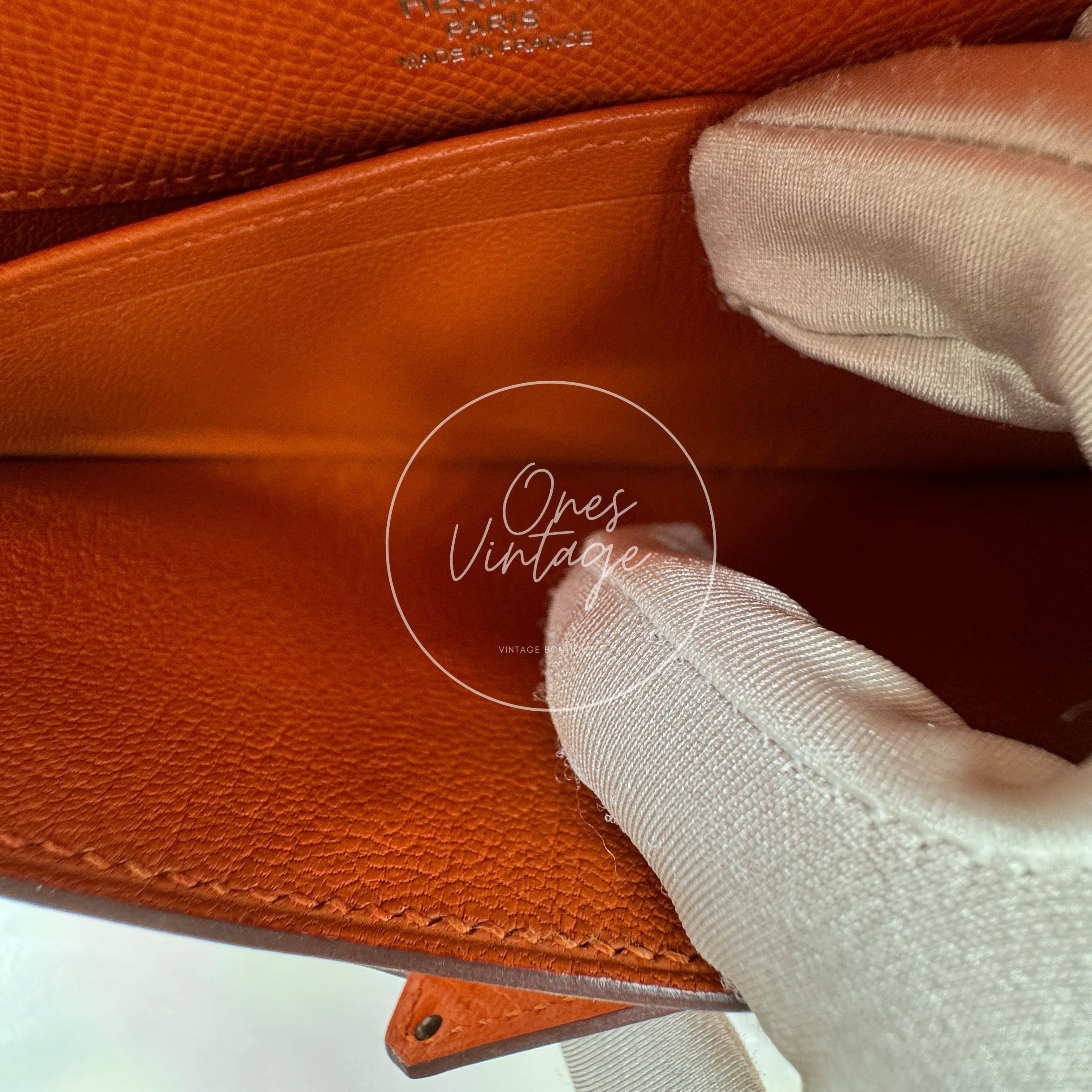 [Pre-owned] Hermes Kelly Cut Clutch Orange Epsom Stamp Square R