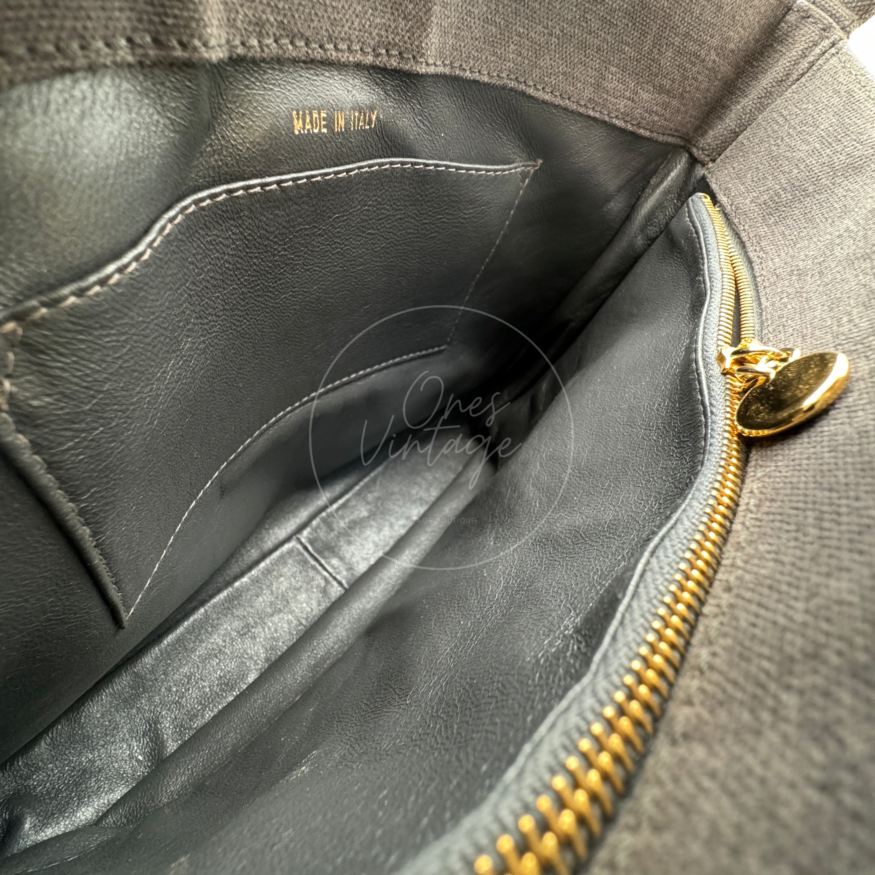 [Pre-owned] Chanel Grey Matelasse Canvas Shoulder Bag