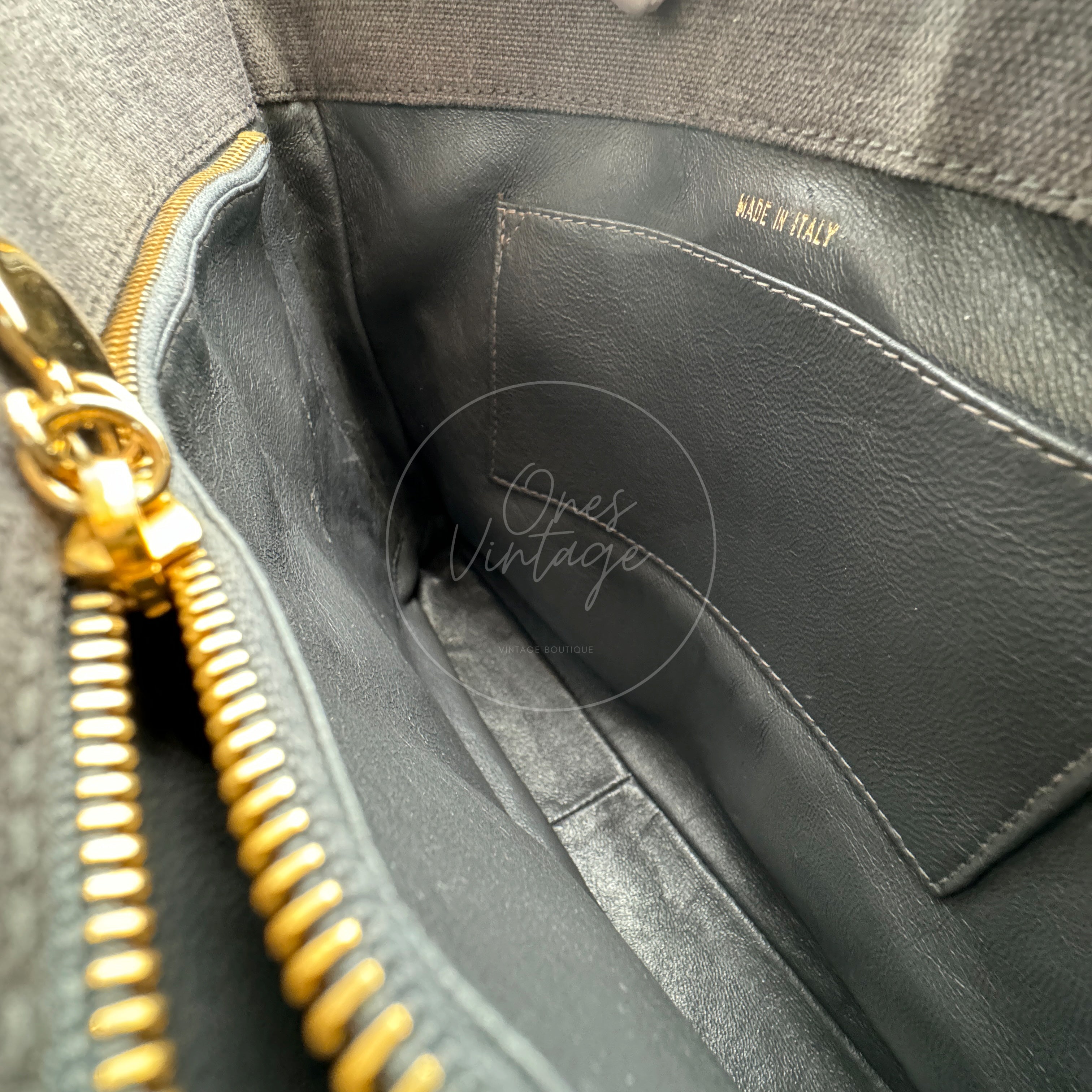 [Pre-owned] Chanel Grey Matelasse Canvas Shoulder Bag