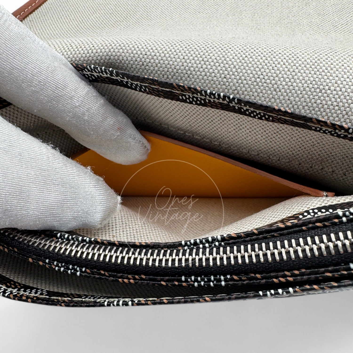 [Unused] Goyard Plumet Pocket Wallet With Strap Black & Tan