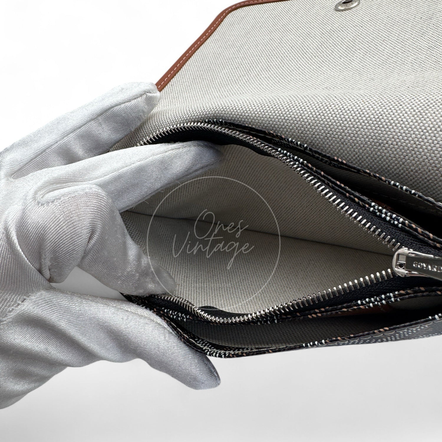 [Unused] Goyard Plumet Pocket Wallet With Strap Black & Tan