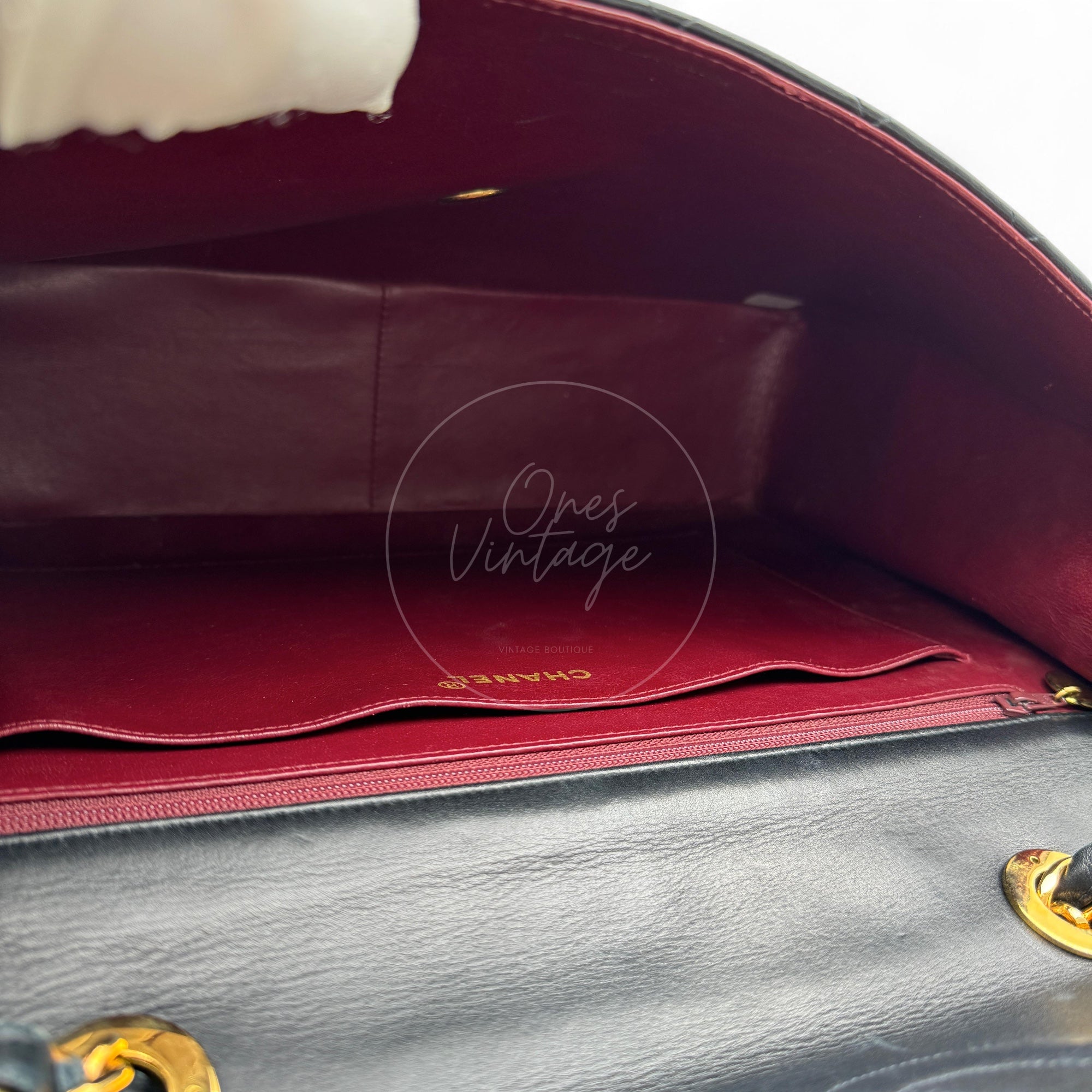 [Pre-owned] Chanel Maxi Flap Bag