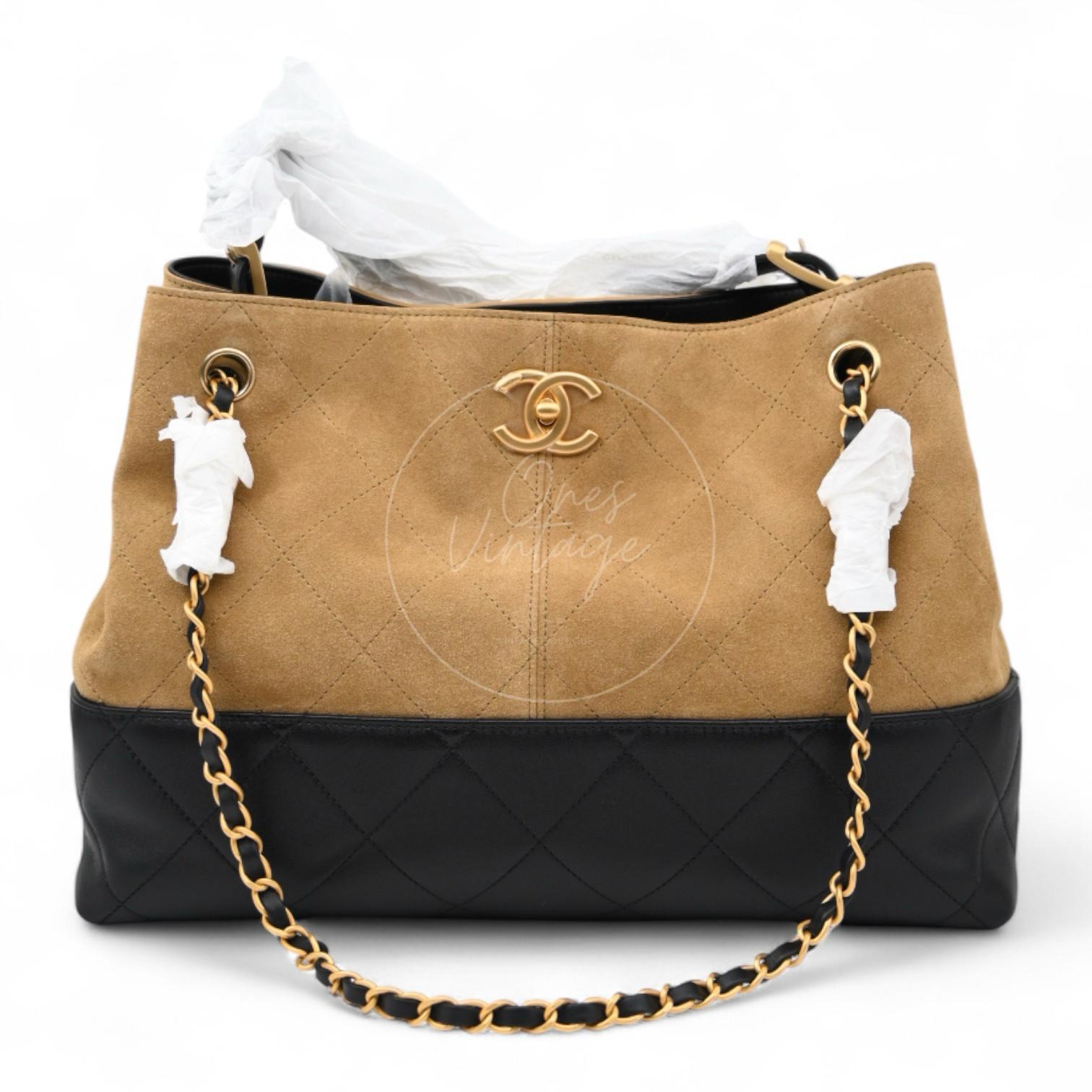 [Unused] Chanel 25A Hobo Bag