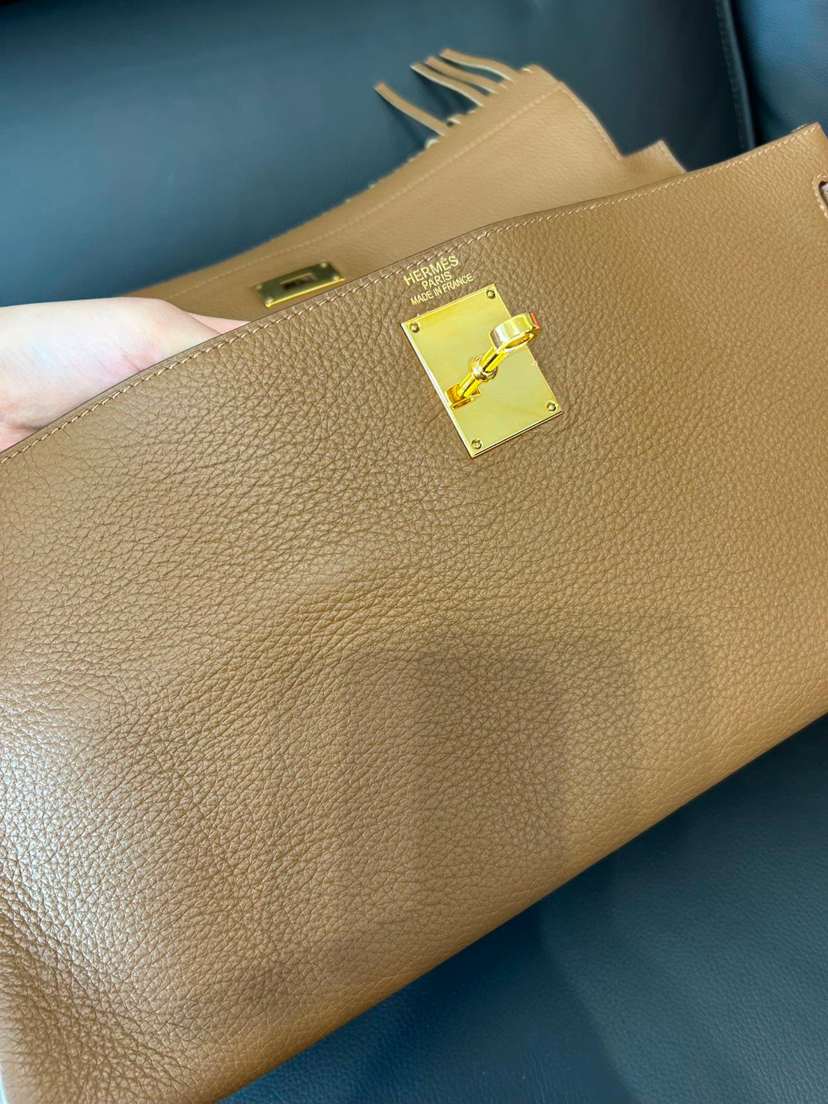 Hermes Kelly shoulder fringe Milk Tea
