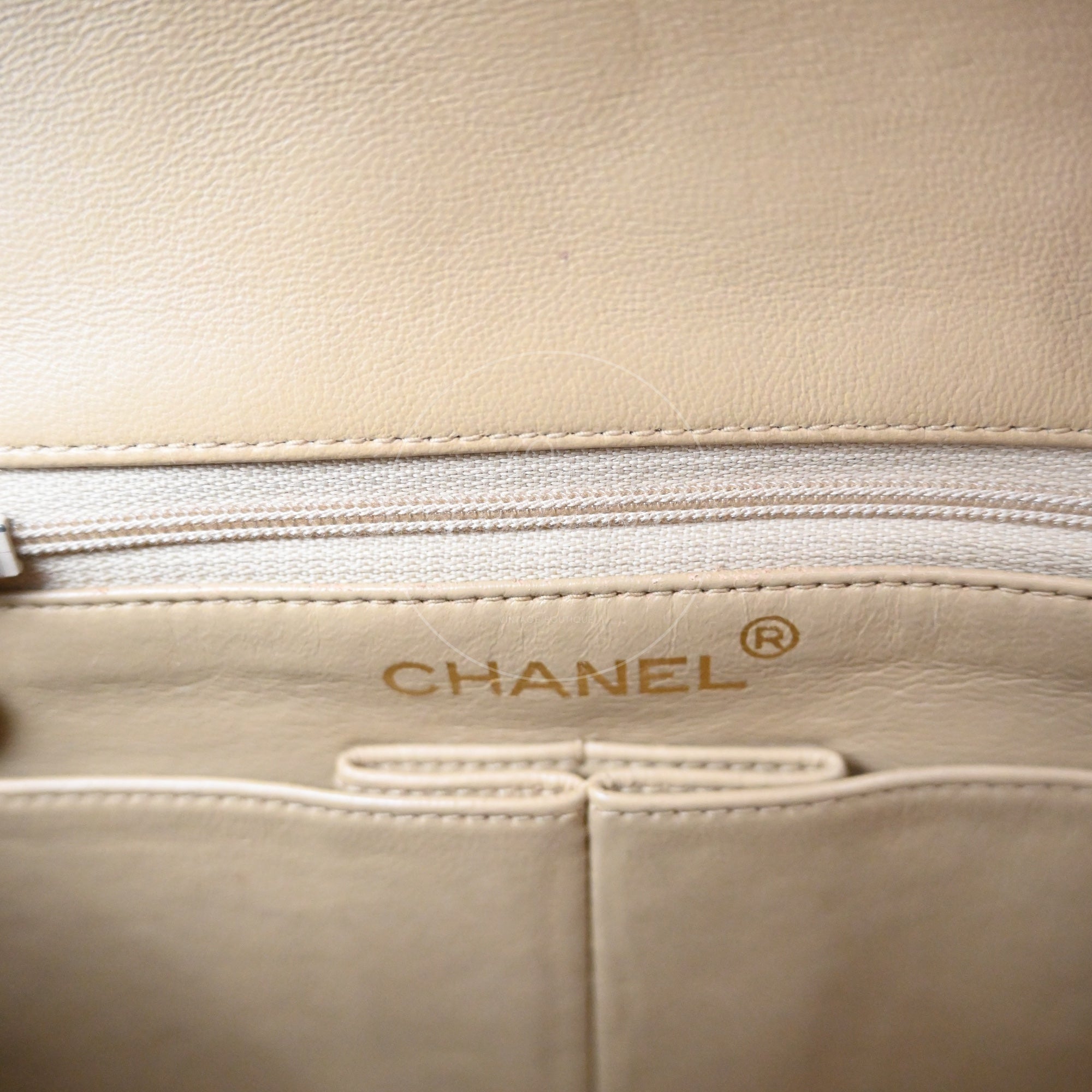 [Pre-owned] Chanel Vintage Beige Lambskin Mini Square Classic Flap Bag