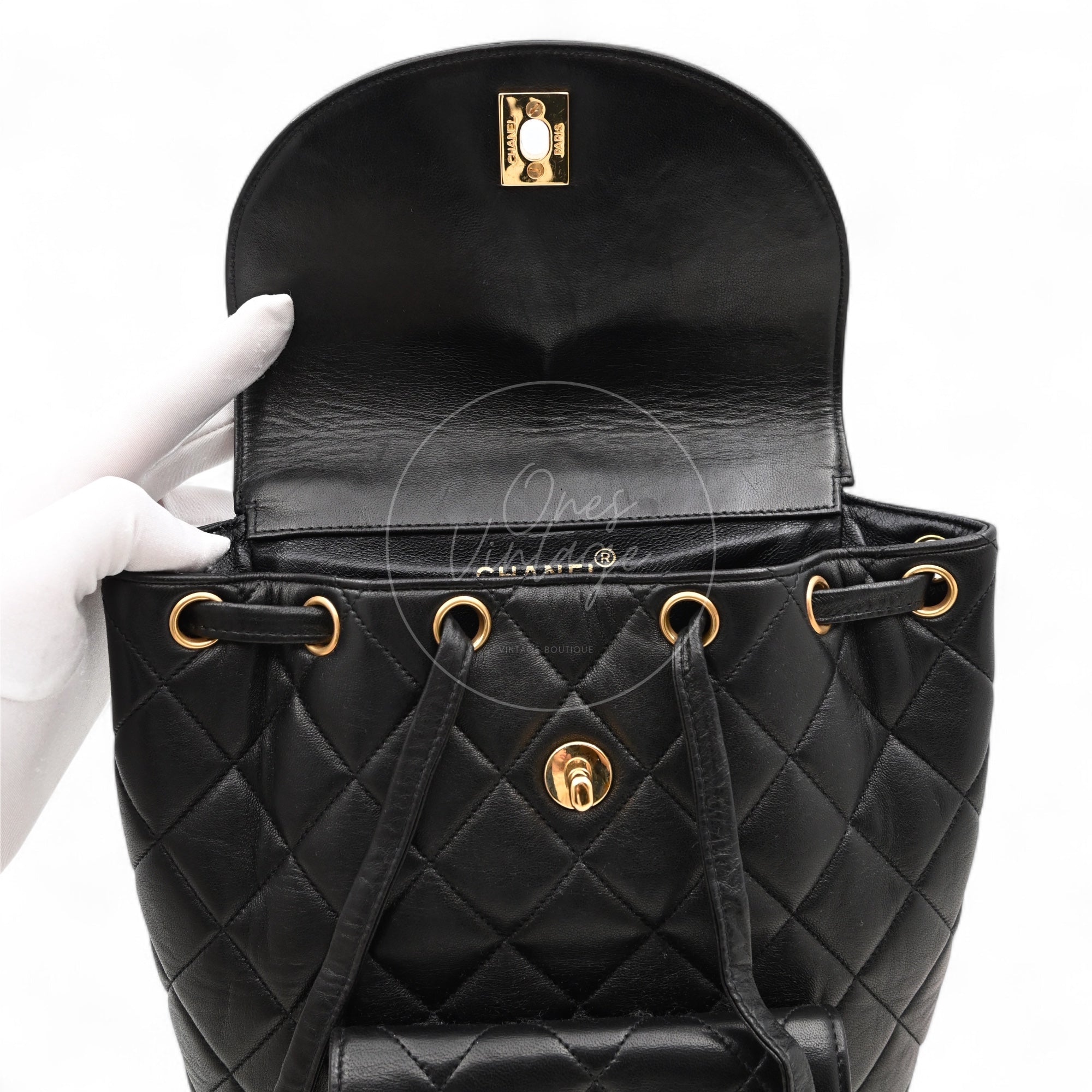 [Pre-owned] Chanel Vintage Black Lambskin Duma Backpack