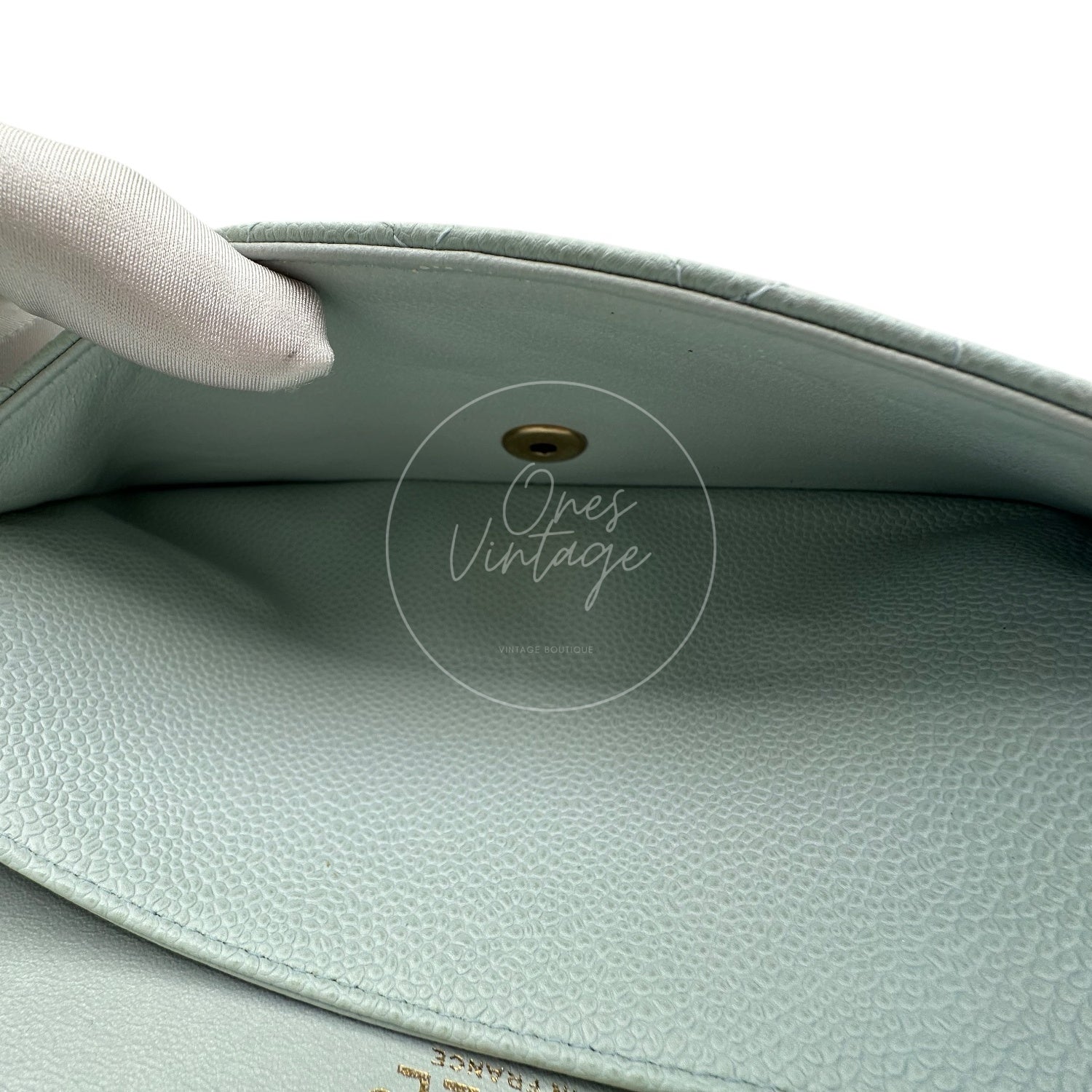 [Pre-owned] Chanel CF25 Medium Classic Flap Bag Caviar Baby Blue